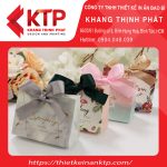 Mẫu túi giấy in tặng quà sử dụng nơ đang dẫn đầu xu hướng