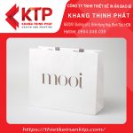 Túi xách giấy với thiết kế tối giản